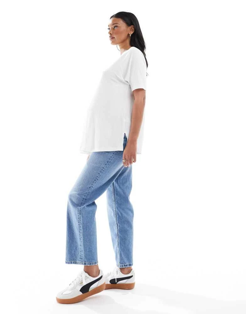 ASOS ASOS DESIGN Maternity ankle grazer straight leg jeans in mid blue 2
