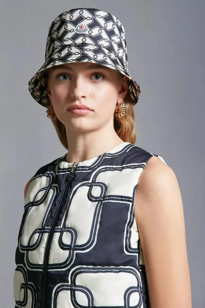 Moncler BUCKET HAT 2