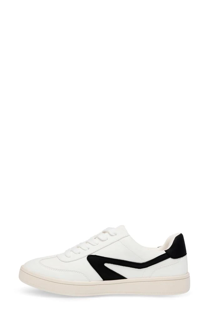 Dolce Vita Voyage Sneaker 6