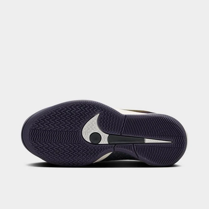 NIKE Girls' Big Kids' Nike Sabrina 2 Basketball Shoes 6