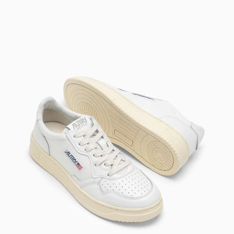 AUTRY White leather Medalist sneakers 5