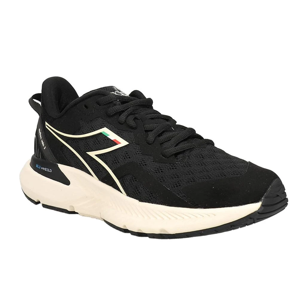 Diadora Mythos Blushield Volo 3 Running Shoes 2