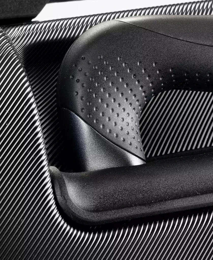 Ricardo Palm Springs 30.5" Check-in Spinner 9