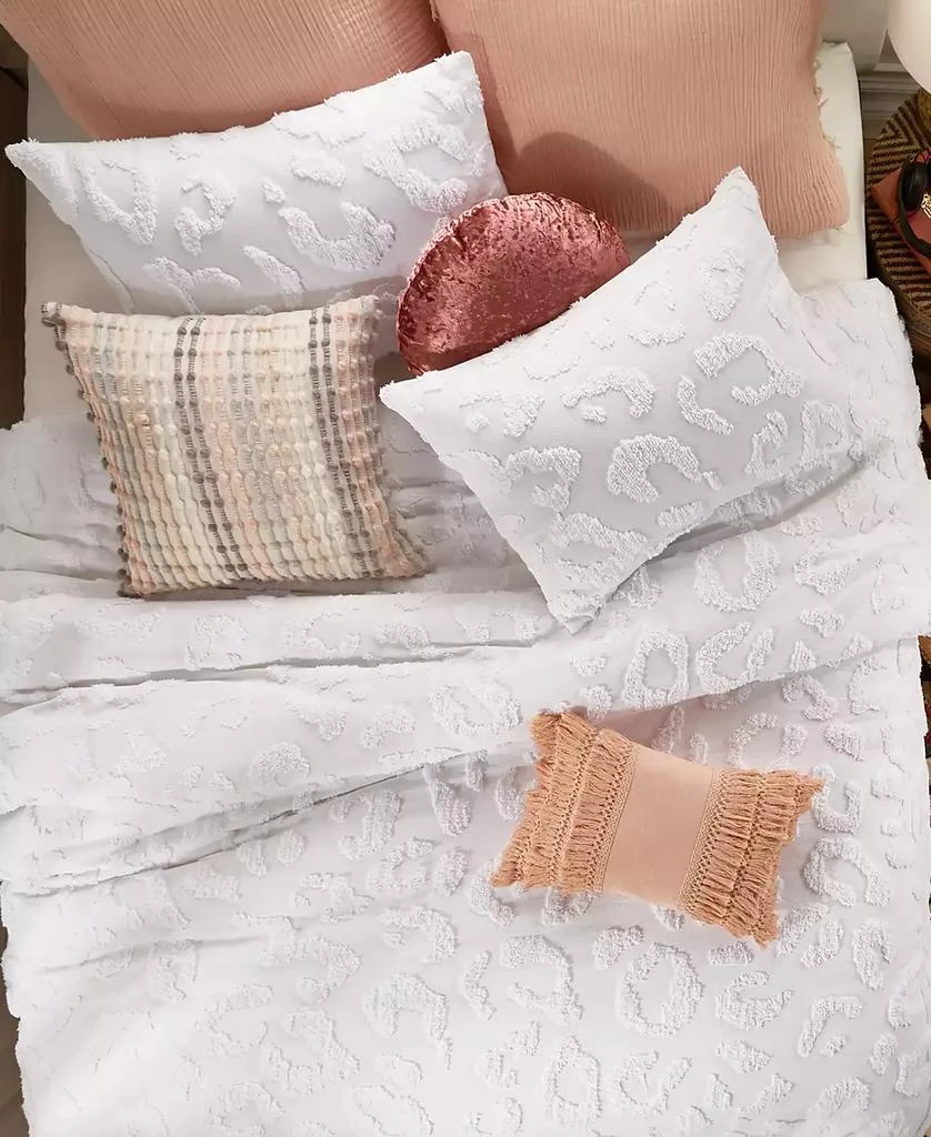 Peri Home Chenille Leopard 2-Pc. Comforter Set 4