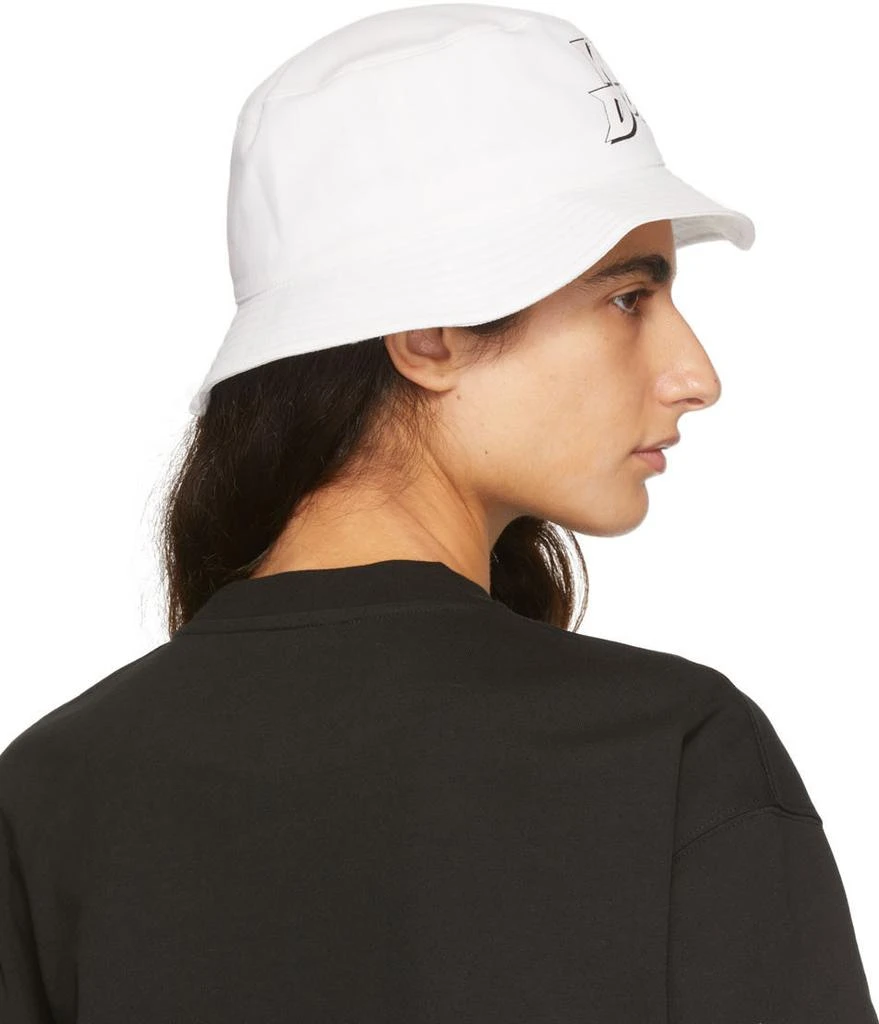 We11done White Basic Logo Bucket Hat 3