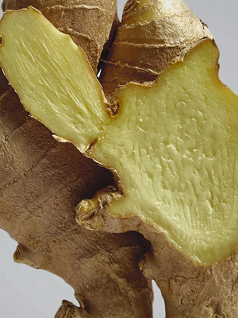 LOEWE Perfumes Ginger Outdoor Candle 3