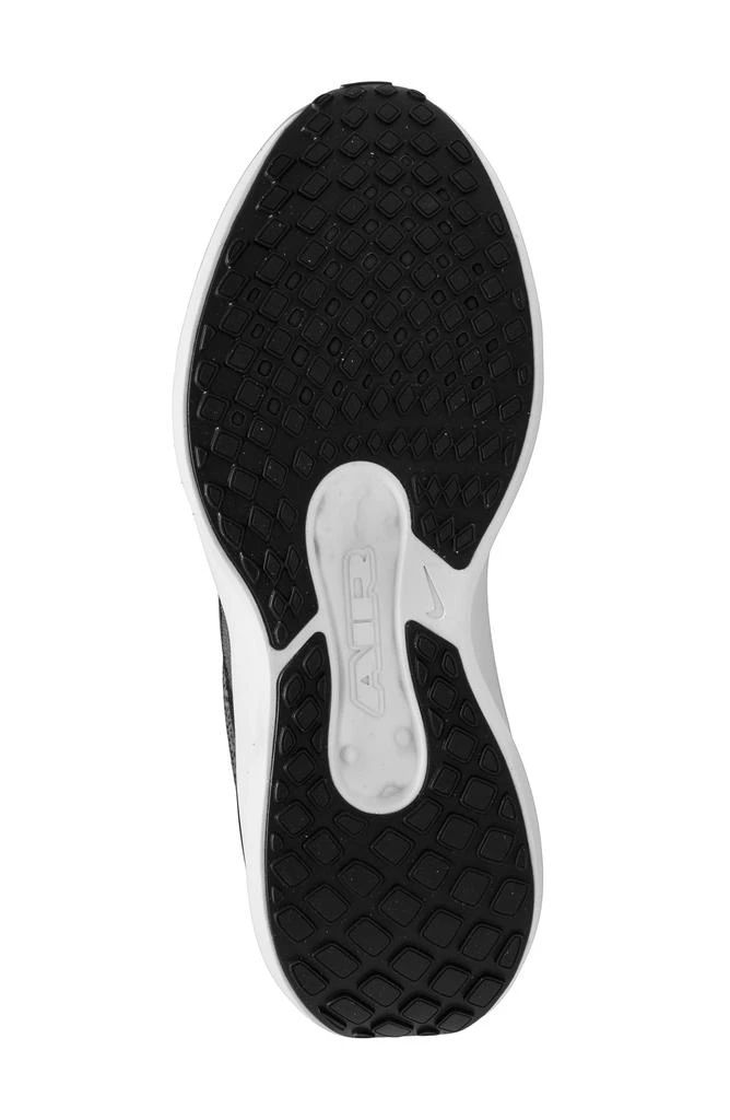 NIKE Air Winflo 11 Running Shoe 3