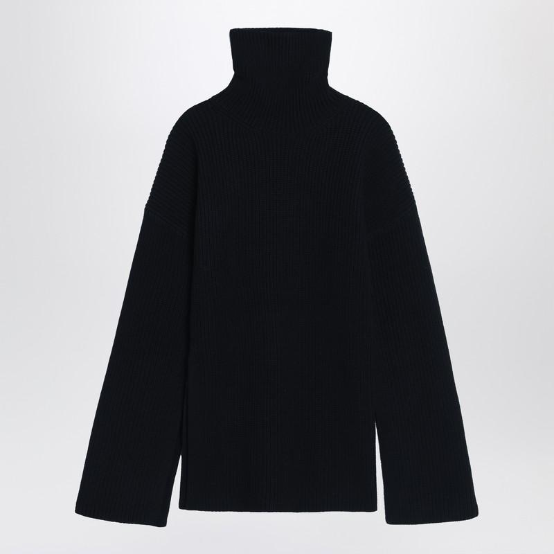 Shop Black wool turtleneck jumper on Sale at BeyondStyle – Get 50