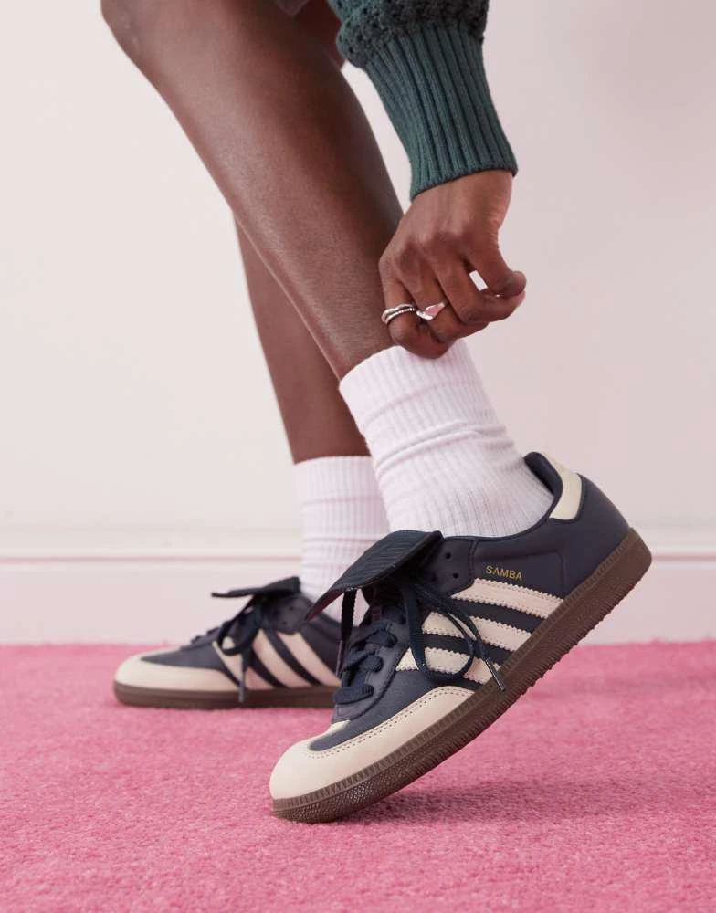 Adidas adidas Originals Samba LT trainers in navy and white 1