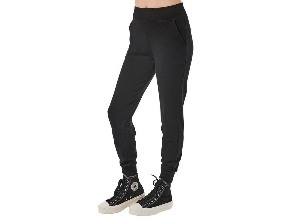 PACT Airplane Jogger in Organic Cotton Interlock 1