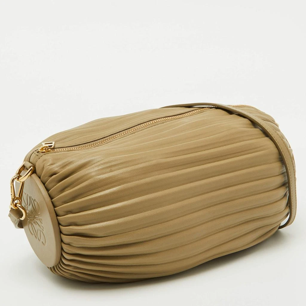 Loewe Loewe Clay Green Pleated Leather Bracelet Pouch Shoulder Bag 3