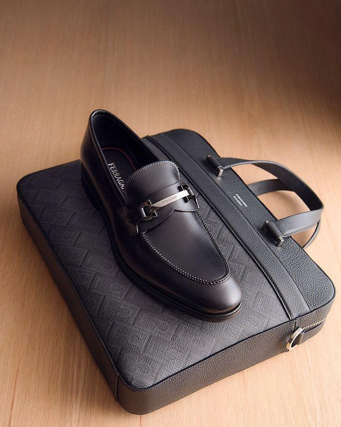 Salvatore Ferragamo Men display picture 2