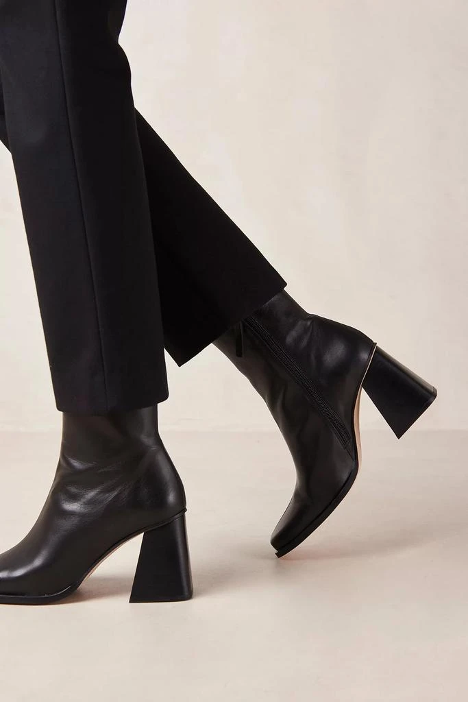 ALOHAS ALOHAS South Leather Ankle Boot 3