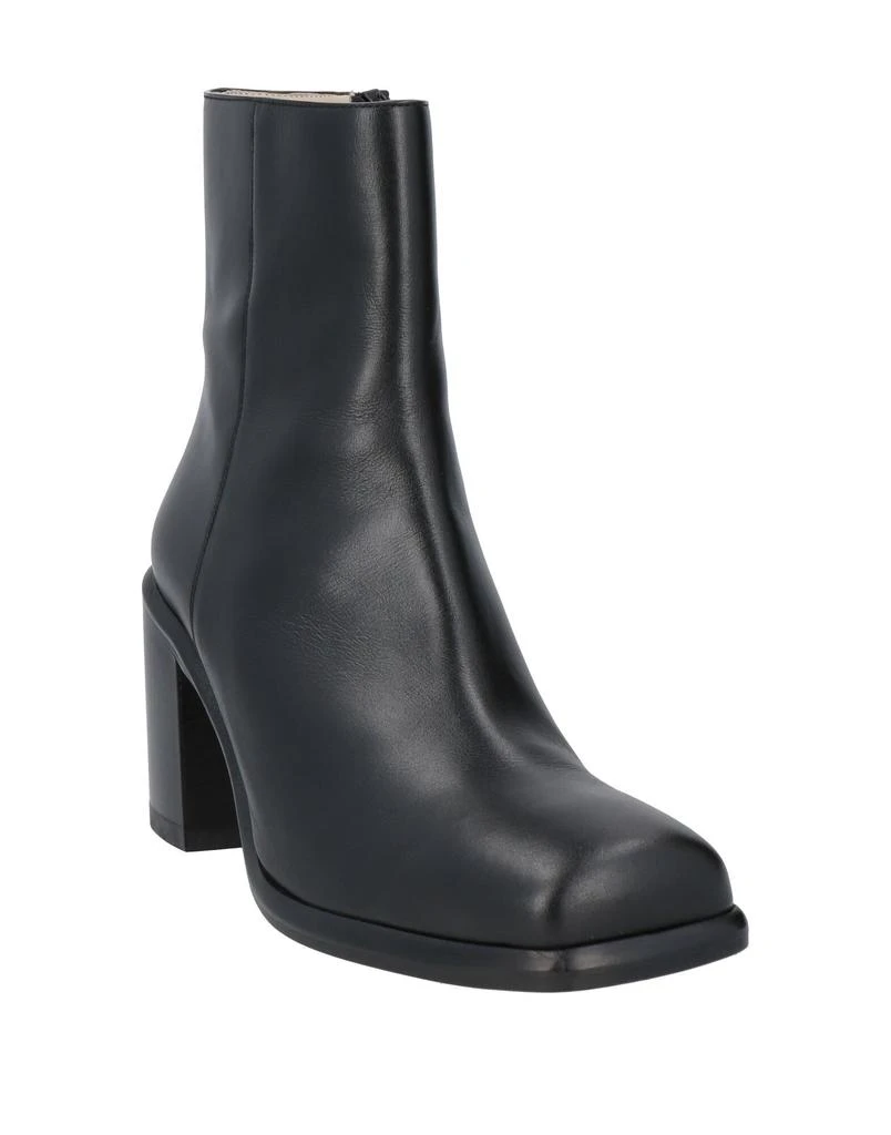 LEGRES FOOTWEAR 2