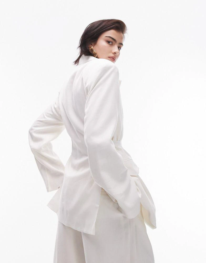 Topshop Topshop premium slouchy blazer in ecru 4