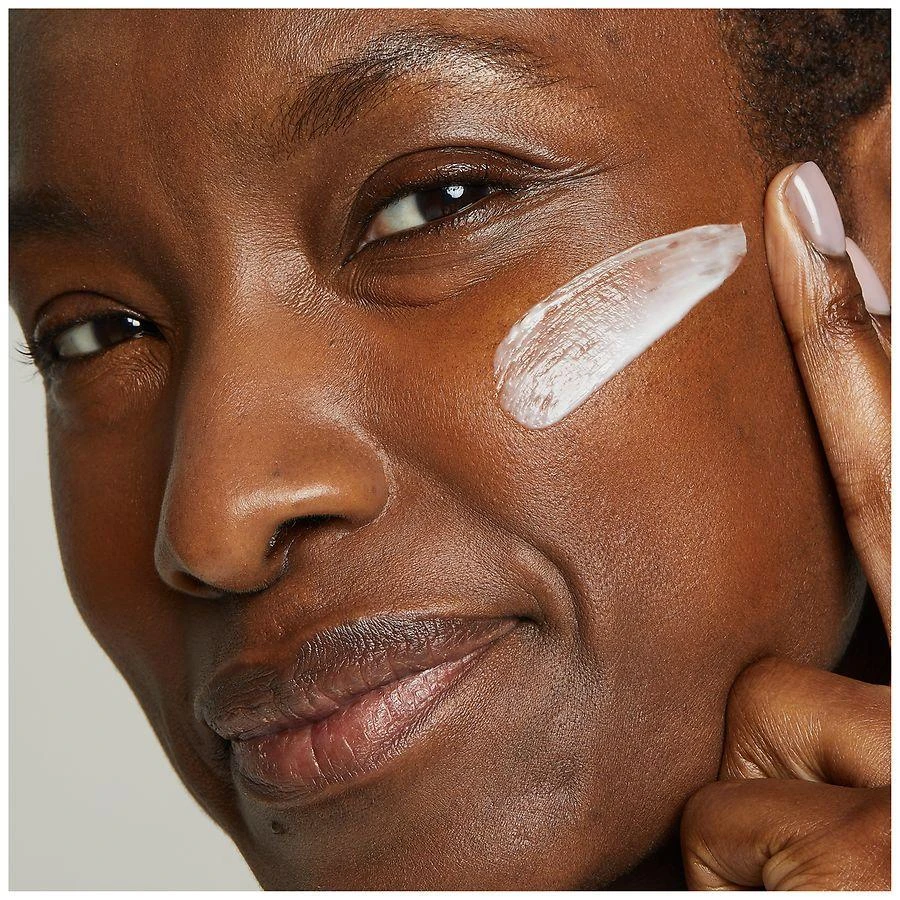 No7 Restore 
Renew Multi Action Face 
Neck Night Cream 3