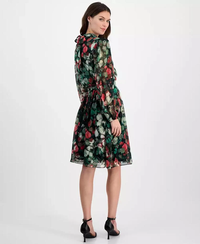 Shop Women's Printed Chiffon Tie-Waist Dress on Sale at BeyondStyle – Get  63% Off Women's Printed Chiffon Tie-Waist Dress with Limited-Time Flash  Deals, Exclusive Discounts, and Special Offers. Enjoy Unbeatable Savings on