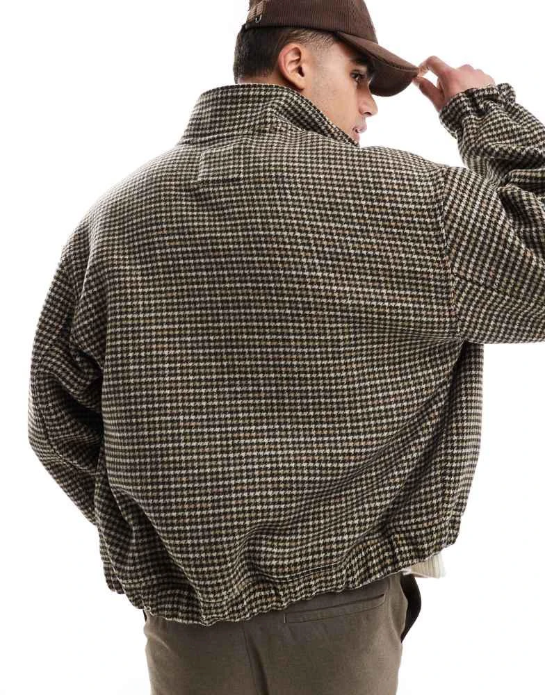 Bershka Bershka checked bomber jacket in brown 4