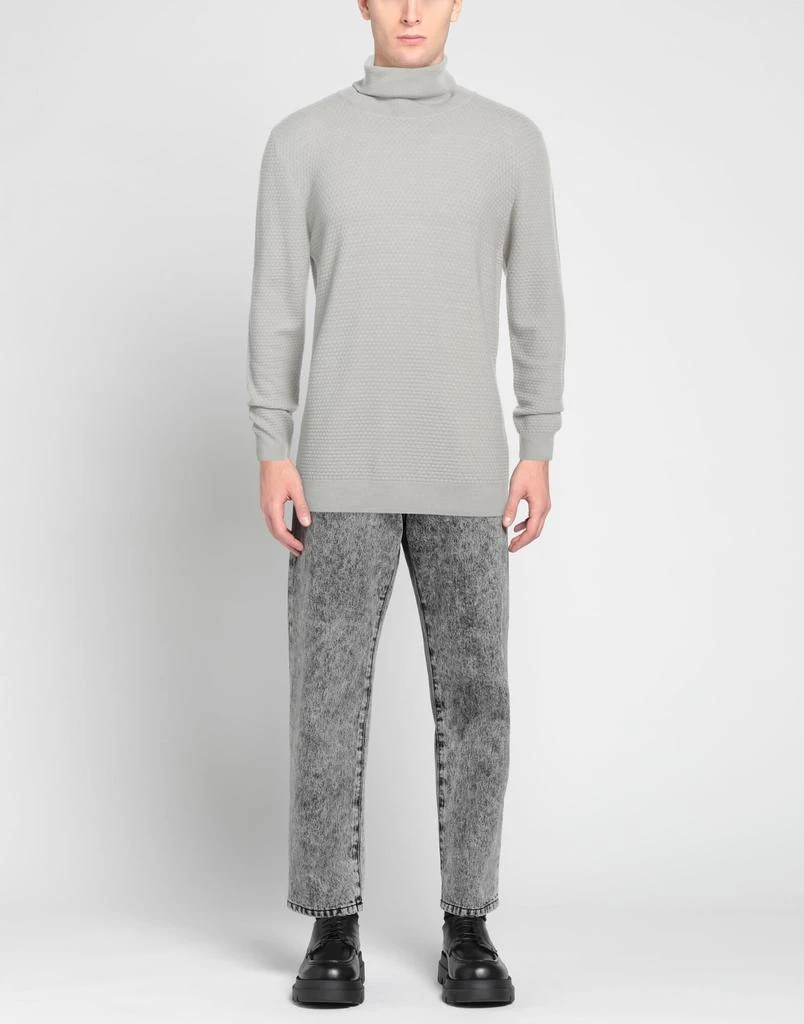 BELLWOOD Turtleneck 2