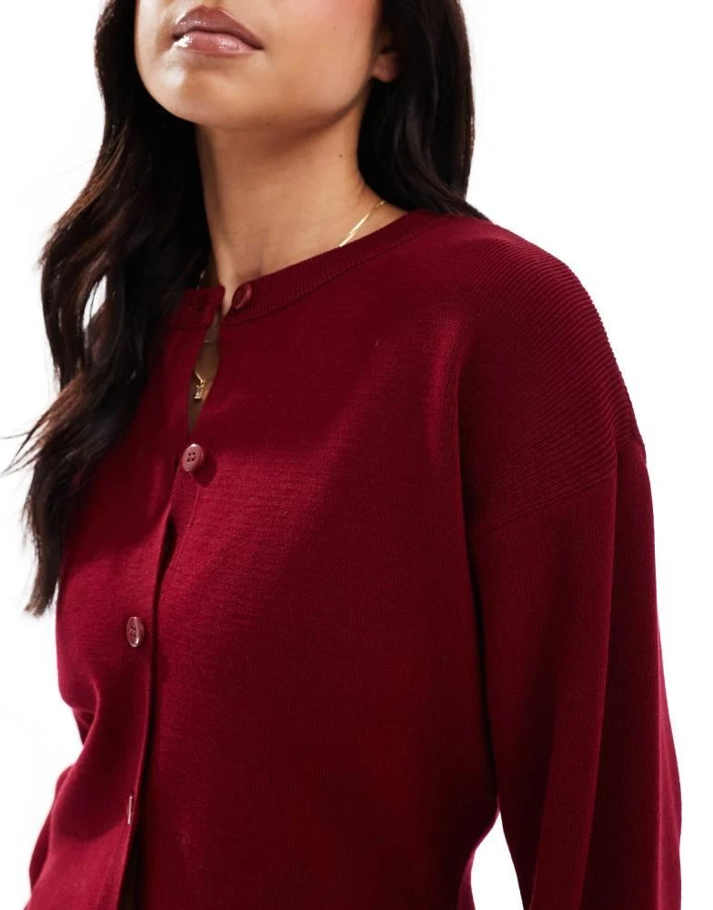 ASOS ASOS DESIGN knitted structured crew neck cardigan in burgundy 3