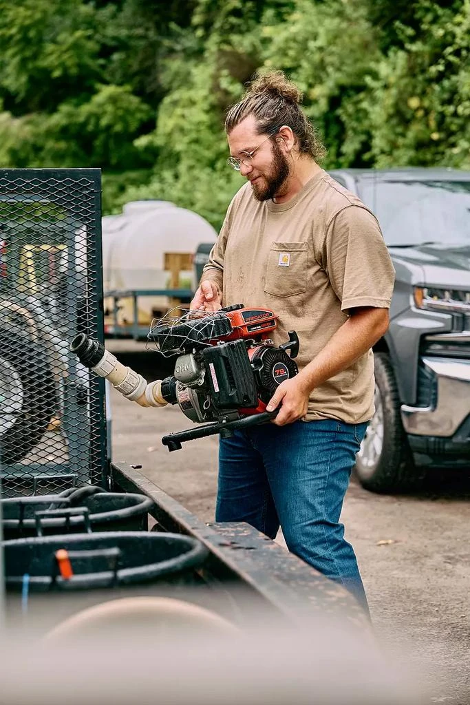 Carhartt Carhartt Men
s K87 Pocket T-Shirt 4