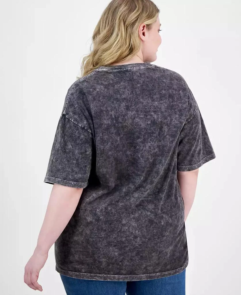 Rebellious One Trendy Plus Size Floral Butterfly Cotton Graphic T-Shirt 4