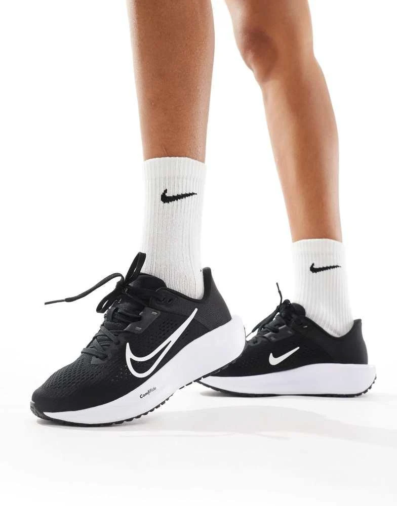NIKE Nike Running Quest 6 trainers in black and white 1