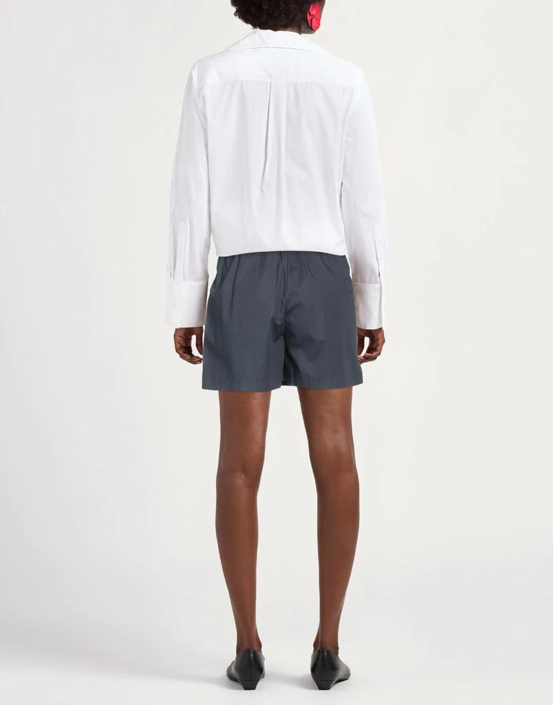 BEATRICE B Shorts & Bermuda 3