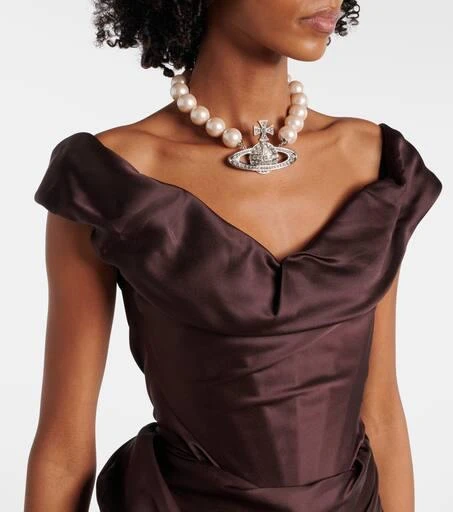 Vivienne Westwood Nova Cora asymmetric satin minidress - Dresses & Skirts - Free Shipping - BeyondStyle Vivienne Westwood Nova Cora asymmetric satin minidress - Dresses & Skirts - Free Shipping - BeyondStyle
