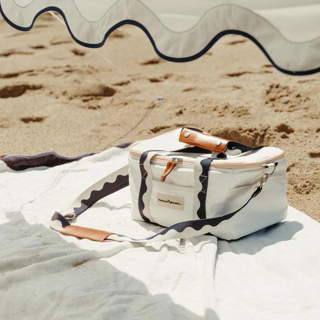 Business & Pleasure Business & Pleasure Premium Cooler Bag - White 3