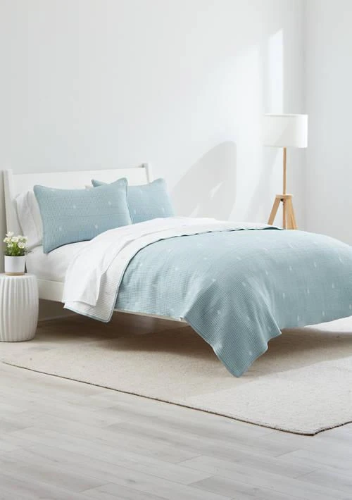 Cedar & Rose Rose  Belle Coverlet Set 1