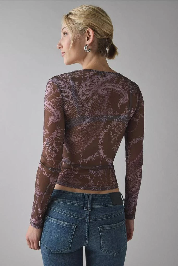 Kimchi Blue Kimchi Blue Love Club Asymmetric Sheer Mesh Long Sleeve Top 2