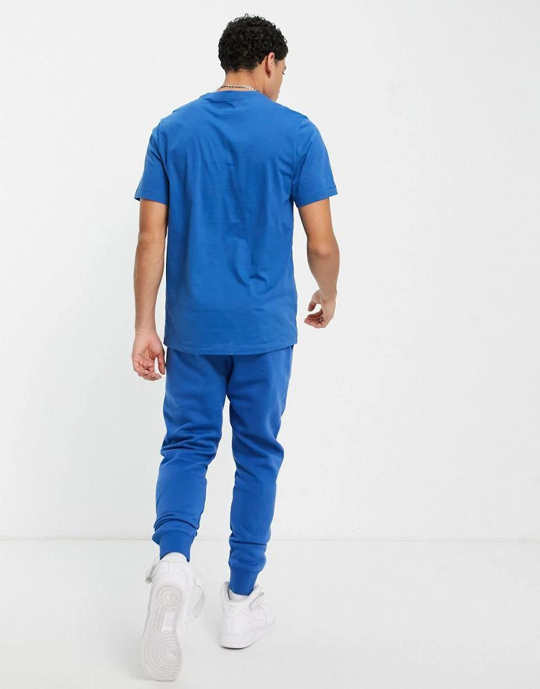 NIKE Nike Club cuffed joggers in marina blue 2