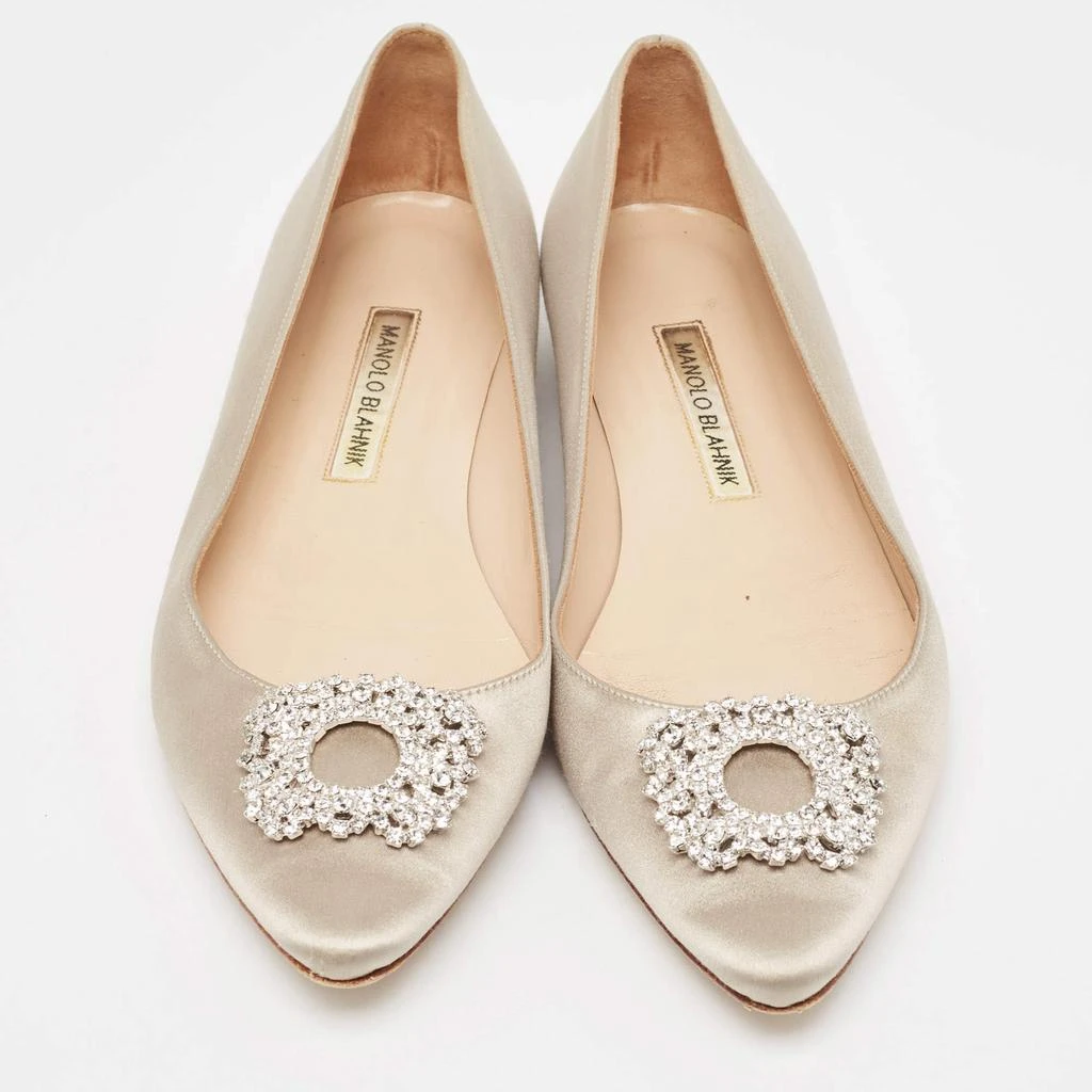 Manolo Blahnik Manolo Blahnik Light Grey Satin Hangisi Flats Size 38.5 3