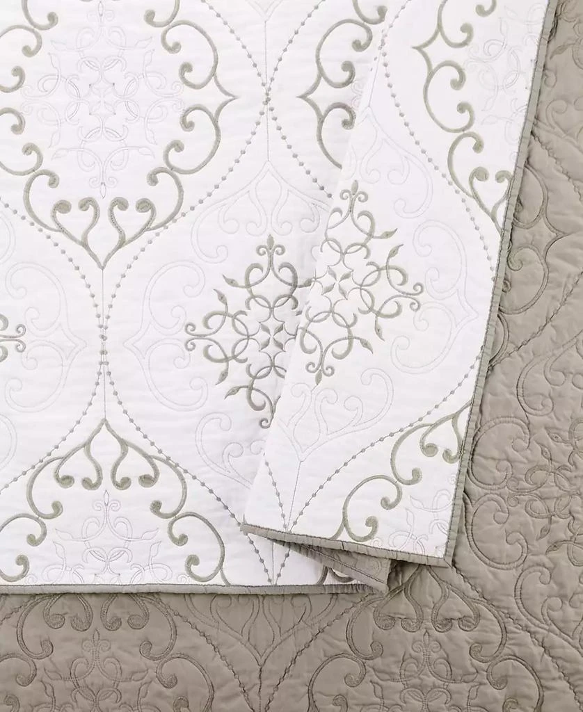 Macy's Chambers Quilt Set 3