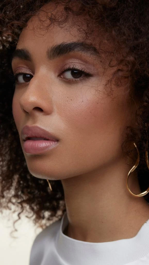 Wonderblush Le Fard Blush 4