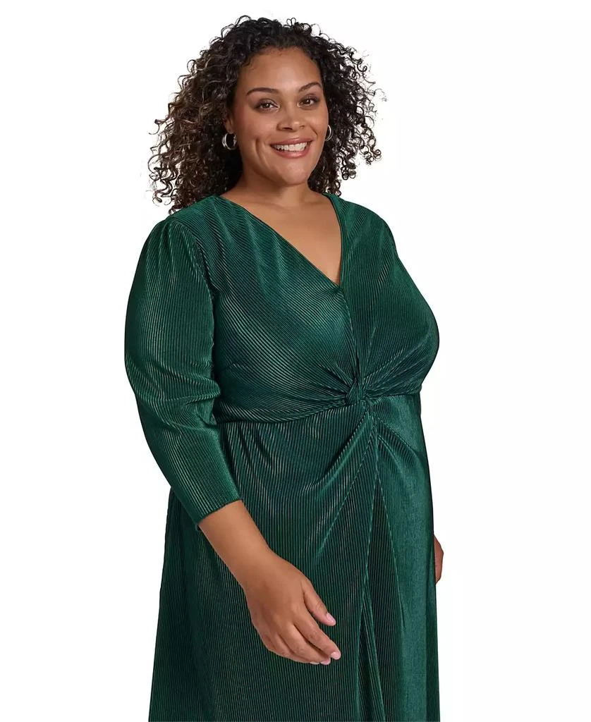 Jessica Howard Plus Size 3/4-Sleeve Twist-Front Dress 4