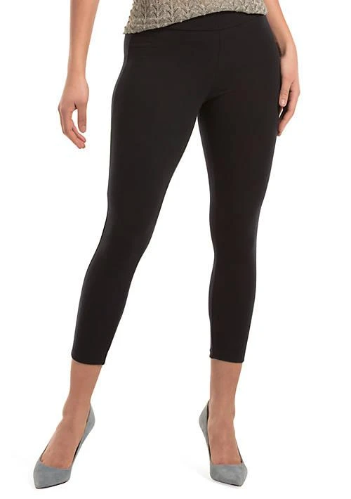 Hue Womens Wide Waistband Blackout Cotton Capri Leggings 1
