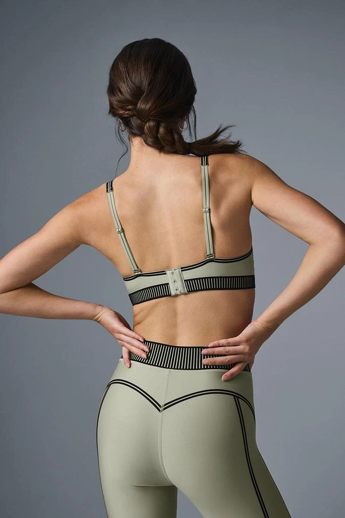 Alo Airlift Line Up Bra - Limestone 3