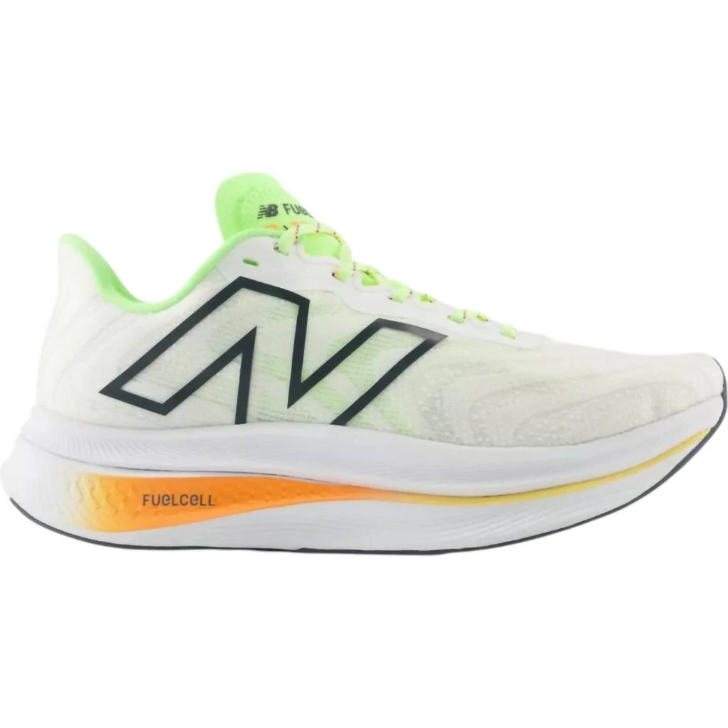 New Balance New Balance - Women's Supercomp Trainer V2 Sneaker 1