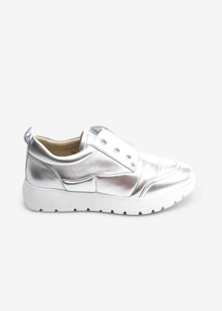 Women's Qual Platform Sneaker In Silver – On Sale Now with Up to