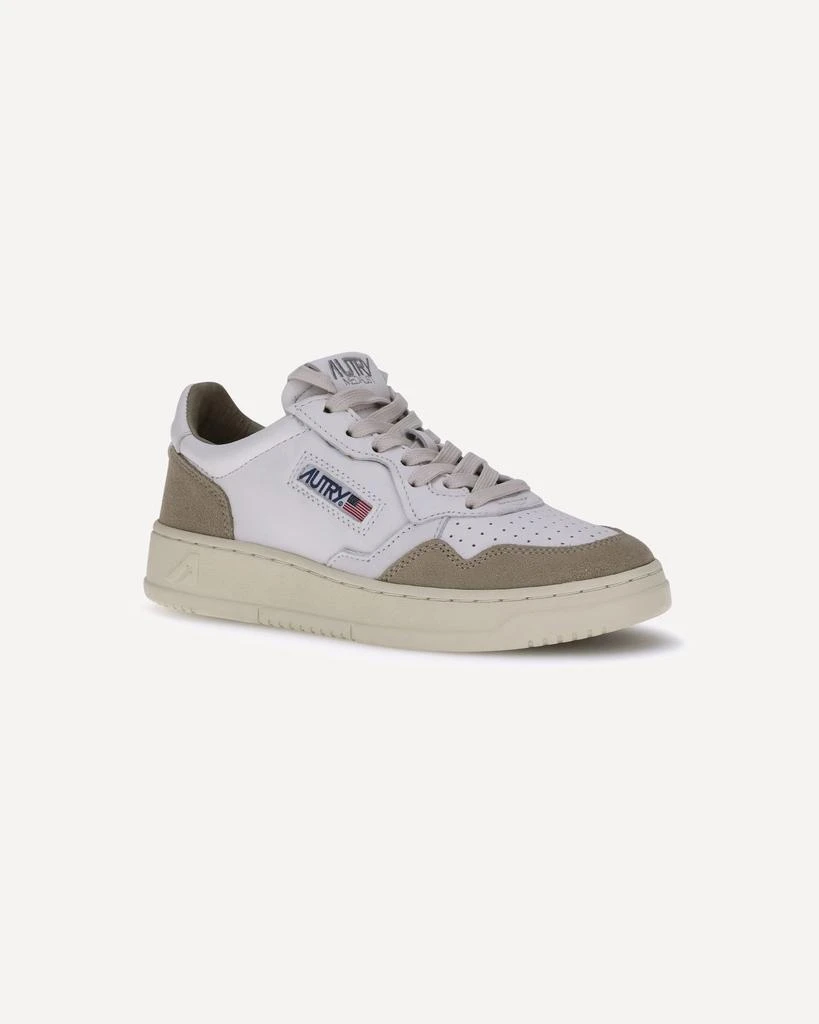 Autry Medalist Low Sneakers 4