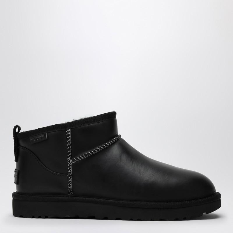 UGG Classic Ultra Mini black boot