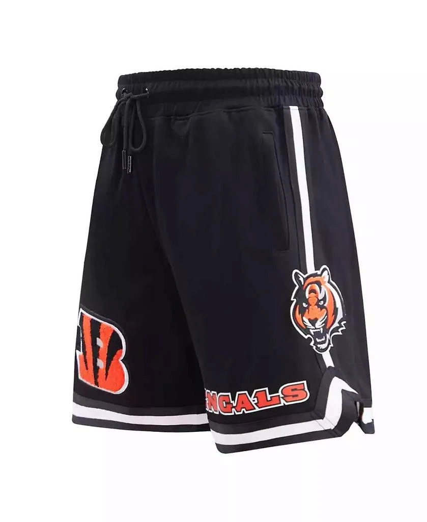 Pro Standard Men's Black Cincinnati Bengals Classic Chenille Shorts 4