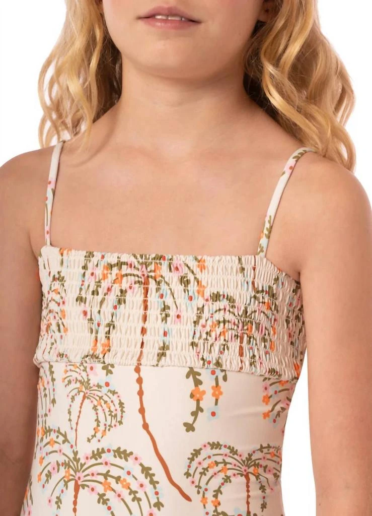 Maaji Maaji - Girls
 Yvette One Piece 3