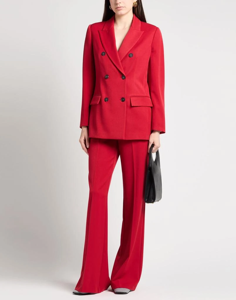 KARTIKA Suits 
Sets 2