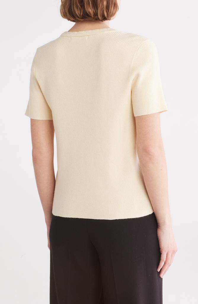 DR2 by Daniel Rainn Scalloped V-Neck Short Sleeve Ribbed Sweater