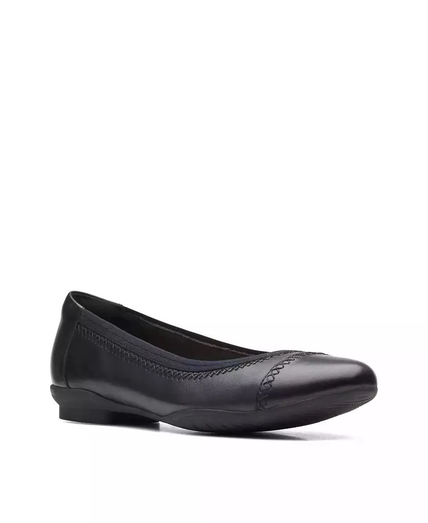 Clarks Women's Collection Sara Bay Flats 1
