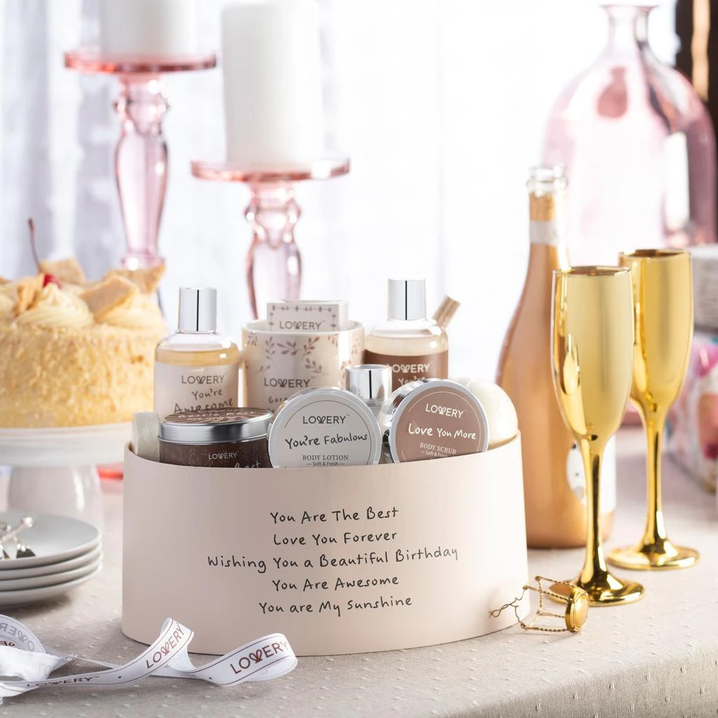 Lovery Birthday Gift Basket, Bath and Spa Gift Set for Women, Luxury Birthday Spa Gift Bo 3