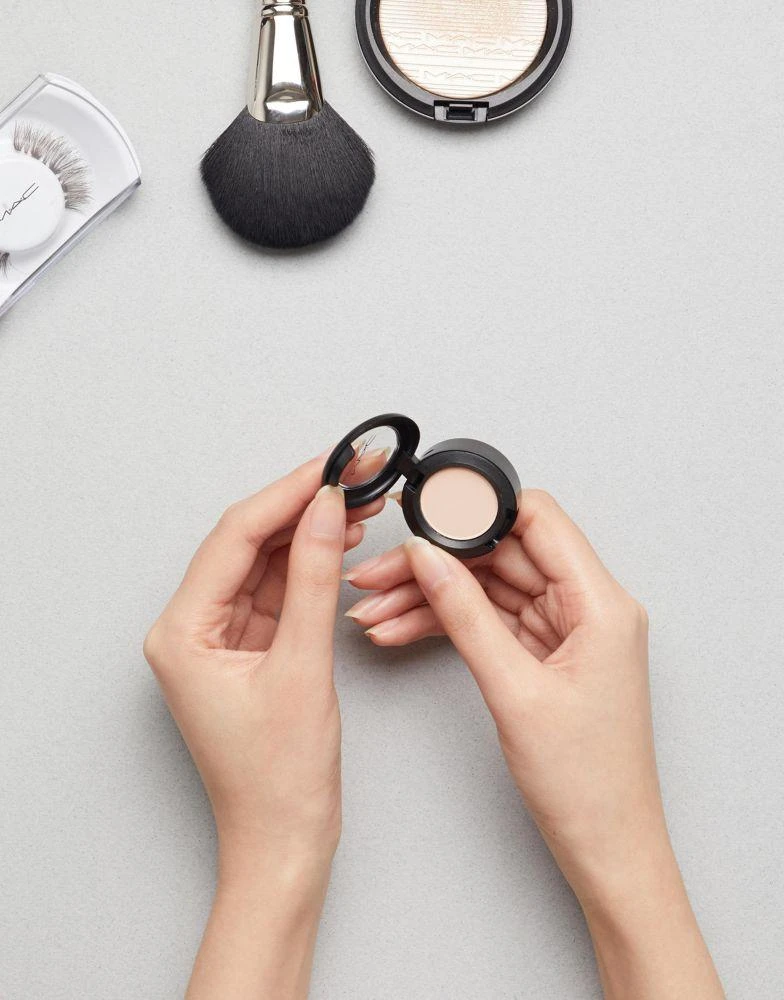 MAC MAC Satin Small Eyeshadow - Orb 2